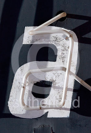 A09