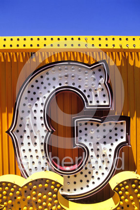 G02