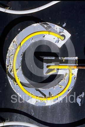 G03