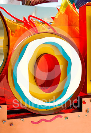 O06